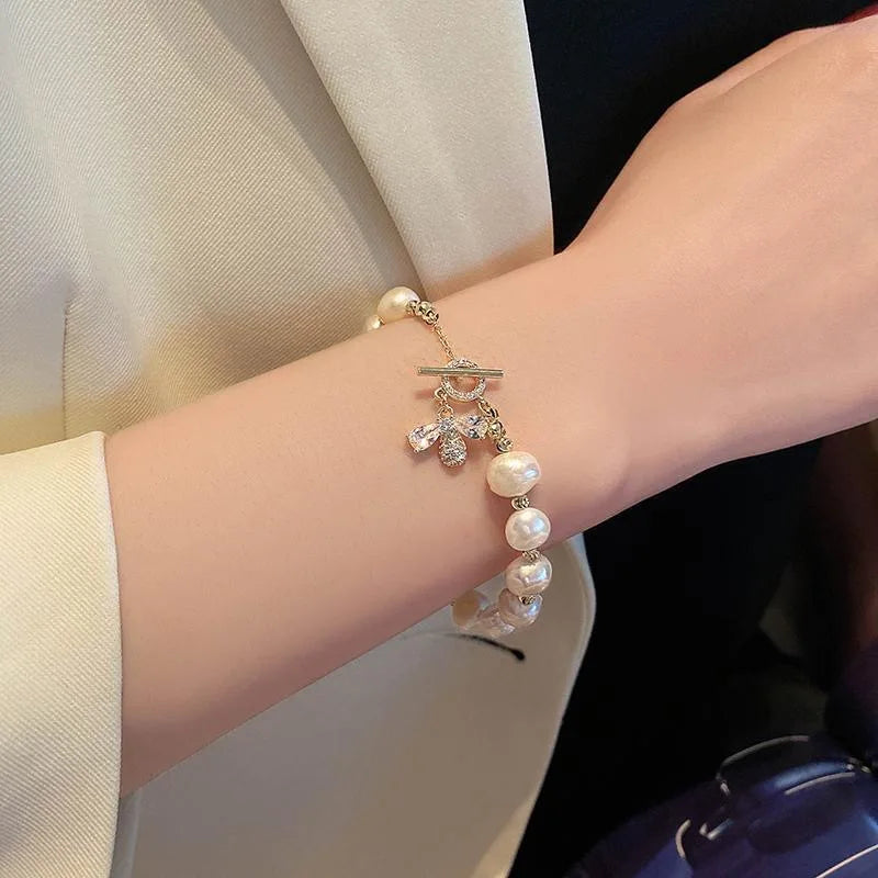 Pearl String Bracelet