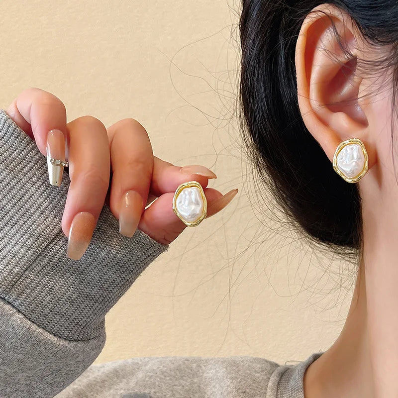 Oval Stud Earrings