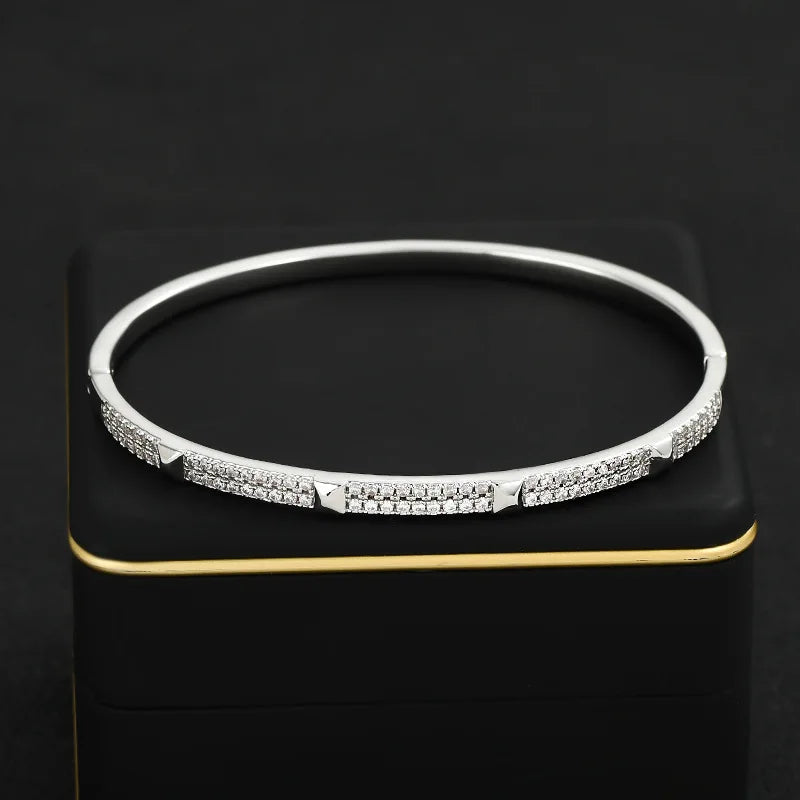 Zircon Round Bracelet