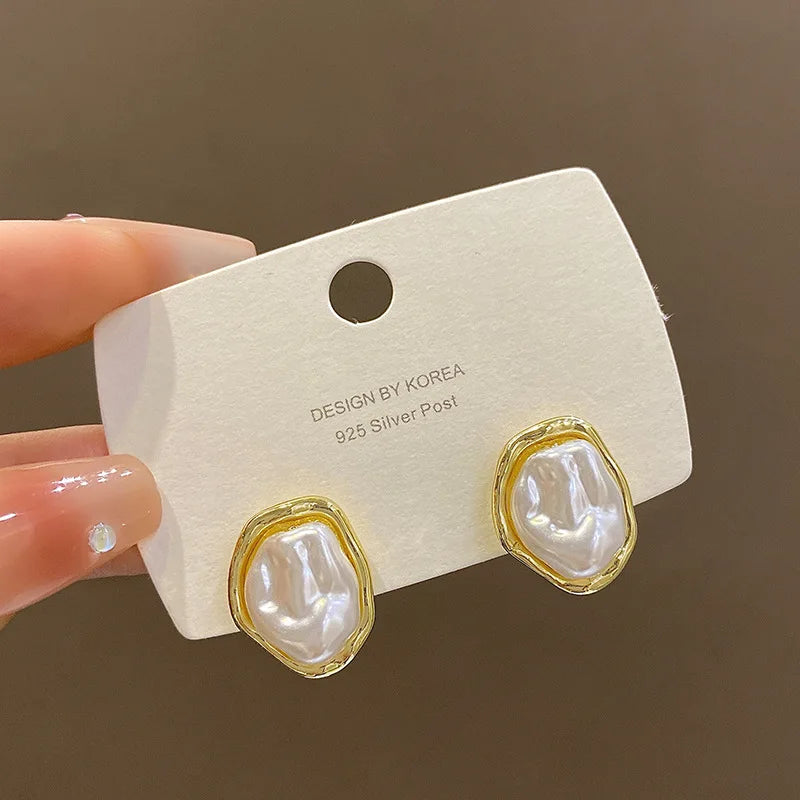 Oval Stud Earrings